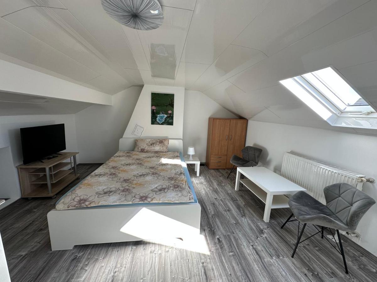 Ferienwohnung Am Hafen Wilhelmshaven Buitenkant foto